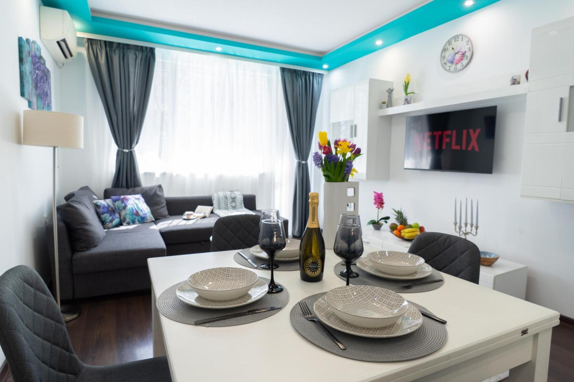 Luxury 2 Bedroom Apartment In Central Varna Bagian luar foto