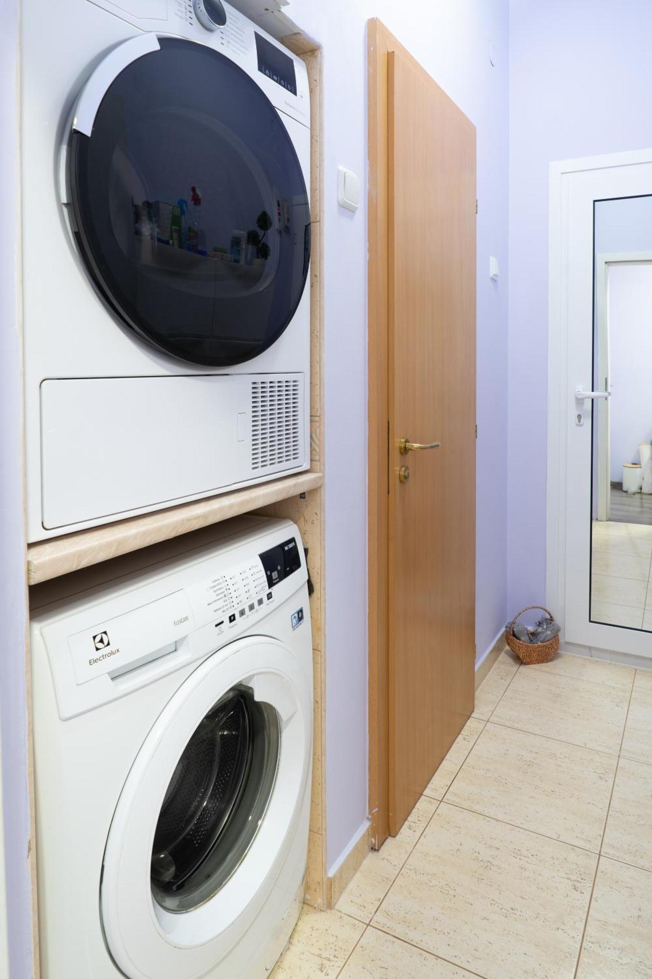 Luxury 2 Bedroom Apartment In Central Varna Bagian luar foto
